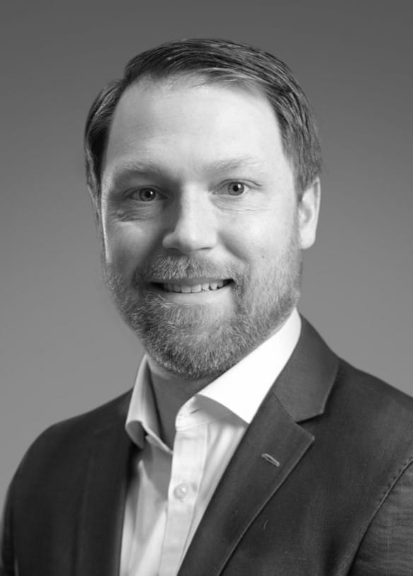Paul Fricilone Headshot